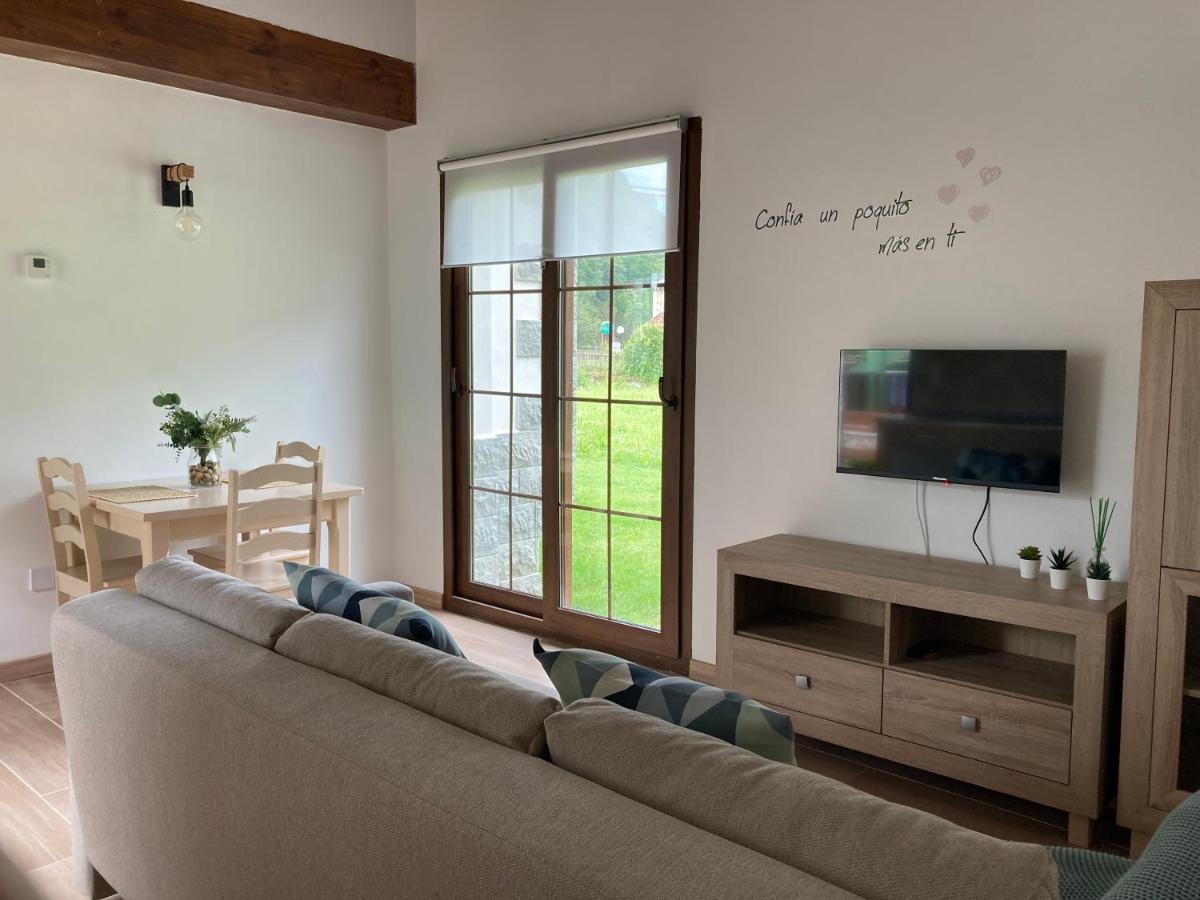 Apartamentos La Presa El Molin Onís 外观 照片