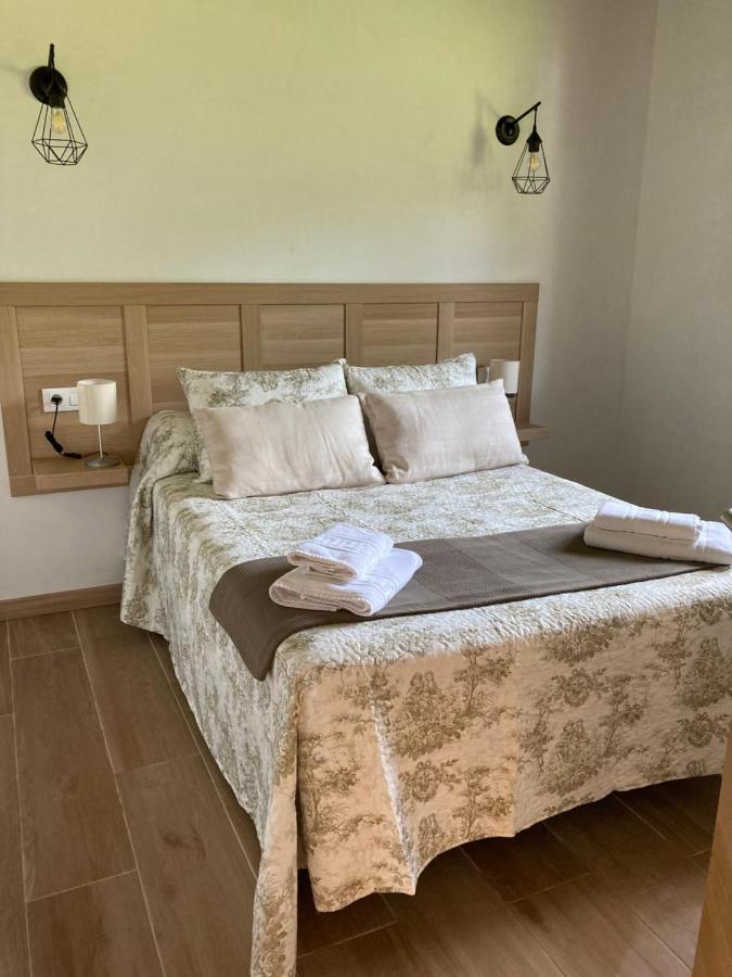 Apartamentos La Presa El Molin Onís 外观 照片